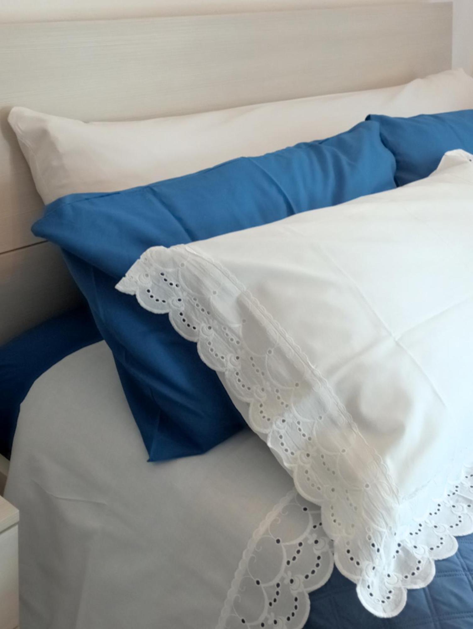 Tirano Express Luxury Apartments Luaran gambar